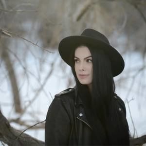 Meet your Posher, Anne